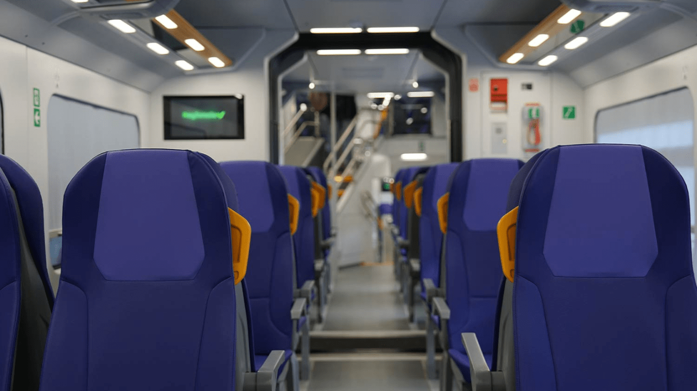 Nuovi treni e innovazioni per il Regionale di Trenitalia nel 2025