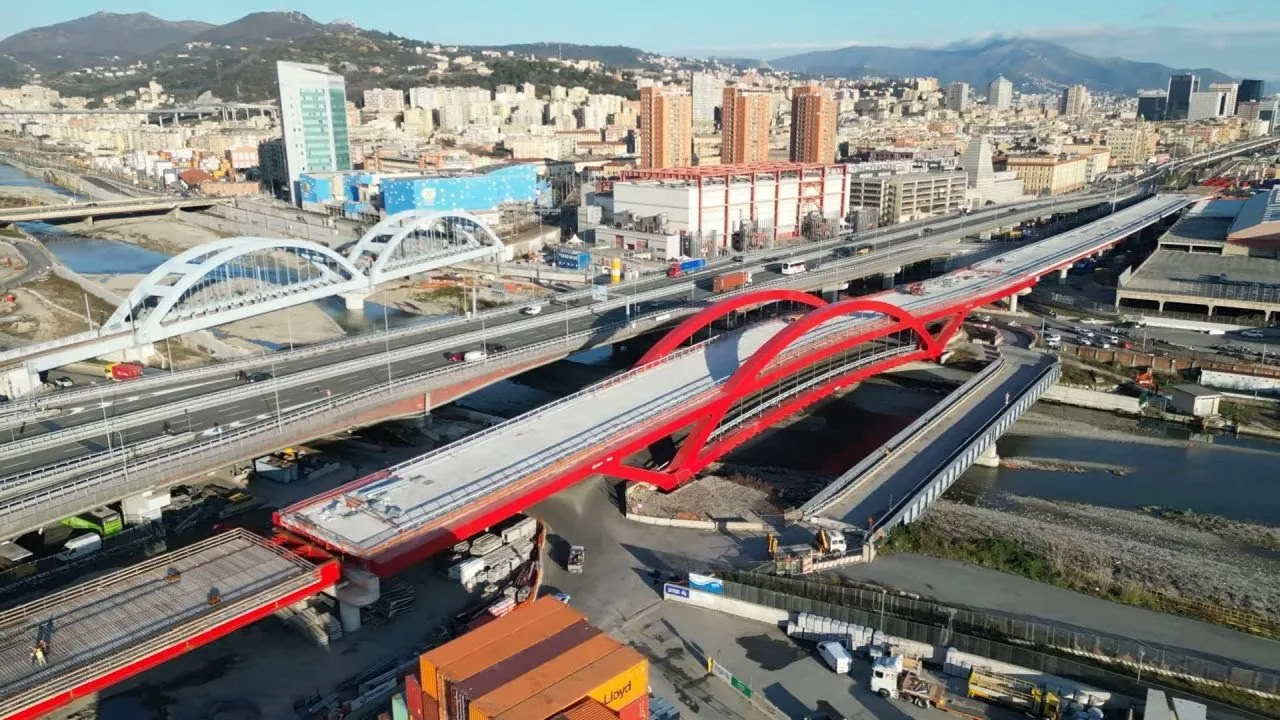 Come sta cambiando la viabilità pesante nel porto di Genova