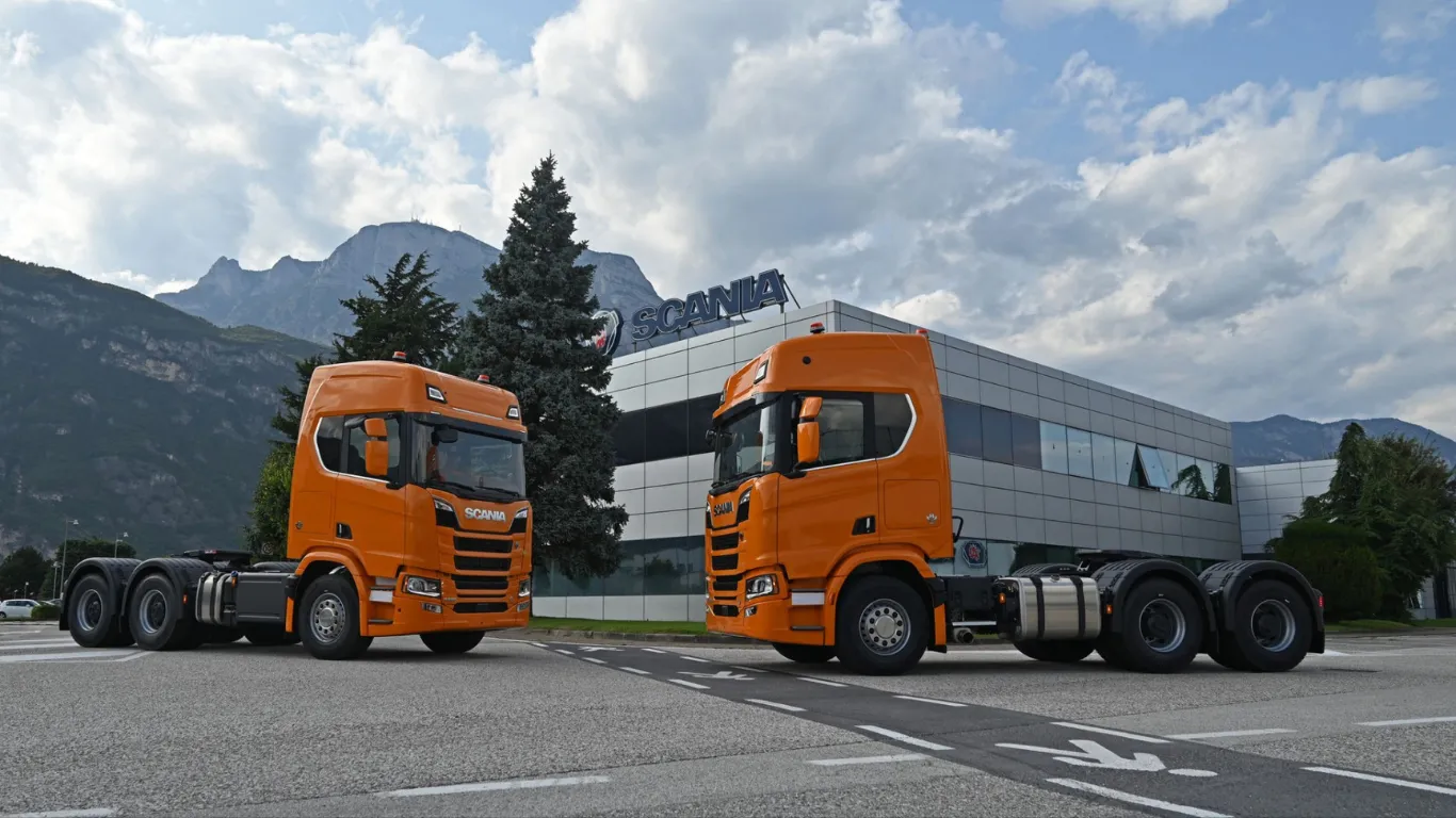 Scania al GIS 2025 di Piacenza: innovazione con i suoi trattori V8
