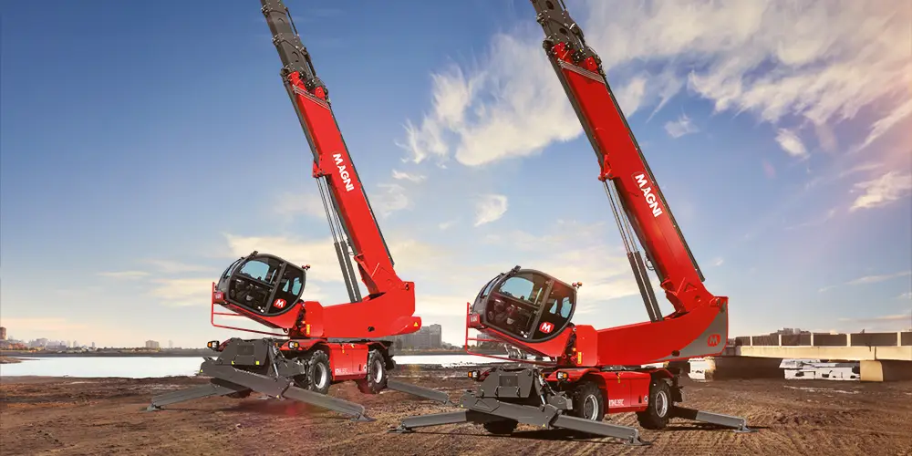 Magni amplia la gamma RTH con i nuovi sollevatori rotativi RTH 8.35 TC e RTH 8.39 TC